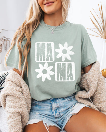 Floral Mama Comfort Colors T-Shirt – Garment-Dyed Graphic Mom Tee